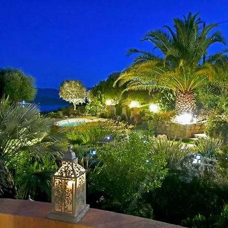 Vetricella Corse Sud Bed & Breakfast 4*