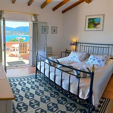 Vetricella Corse Sud Bed & Breakfast 4*