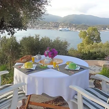 Vetricella Corse Sud Bed & Breakfast