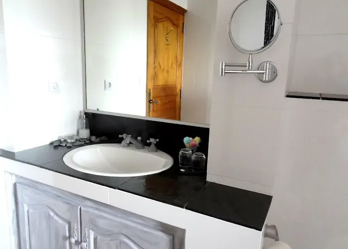 Vetricella Corse Sud Bed & Breakfast 4*