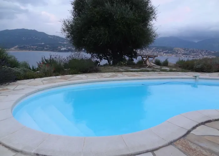 Vetricella Corse Sud ベッド・アンド・ブレックファスト 4*